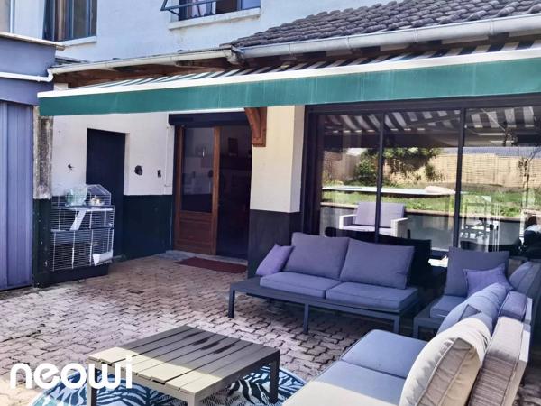 Maison T6  avec piscine