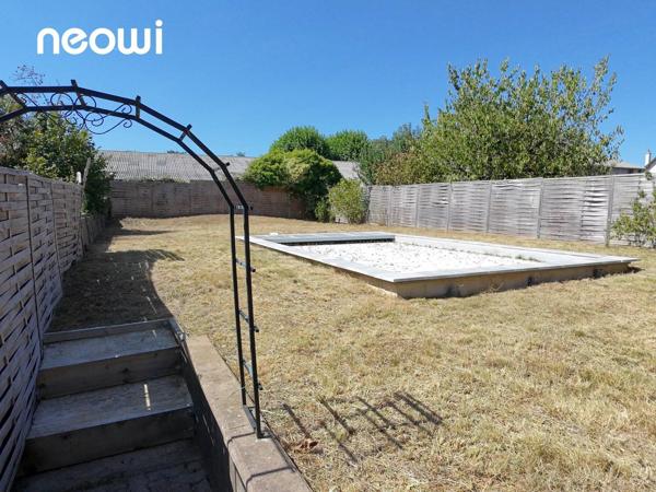 Maison T6  avec piscine