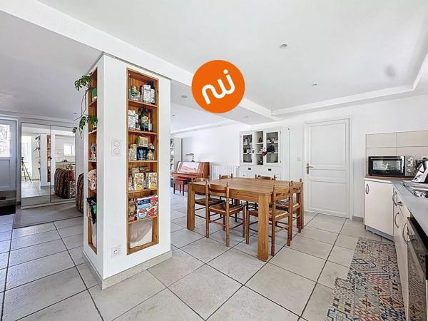 TASSIN - Maison familiale - 6 pièces - 171m²
