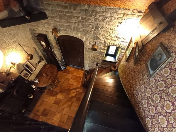 Maison Toulonjac 10 pièces 236.2 m2 Toulonjac