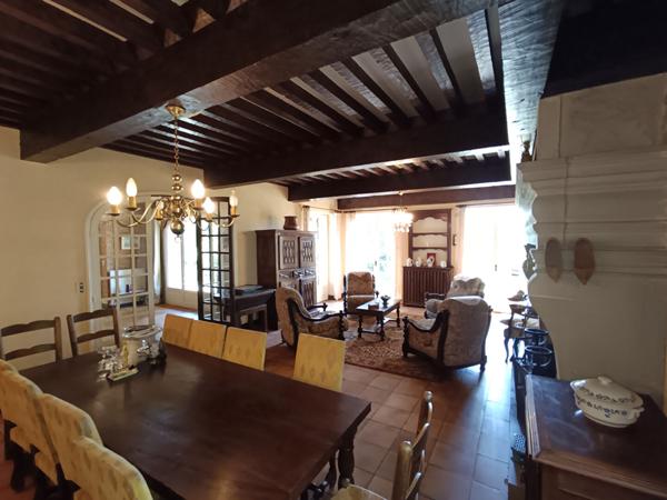 Maison Toulonjac 10 pièces 236.2 m2 Toulonjac