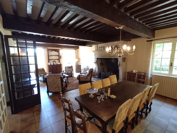 Maison Toulonjac 10 pièces 236.2 m2 Toulonjac