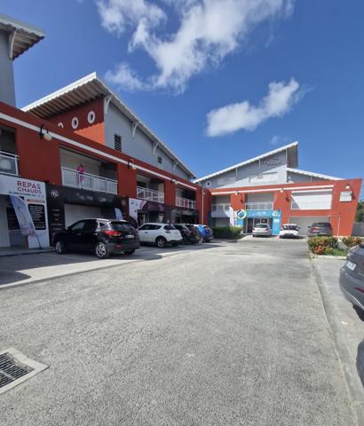 Saint-François (97118) Local Commercial à Louer – Idéalement Situé à Saint-François