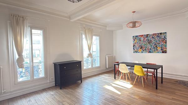 Centre ville ASNIERES _ 10 min gare SNCF_Appartement 2 pièces de 68m²_cave
