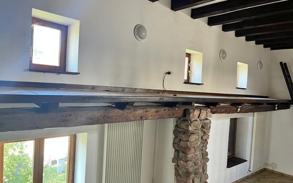 Immeuble à vendre    8 pièces • 200 m2 Moussey