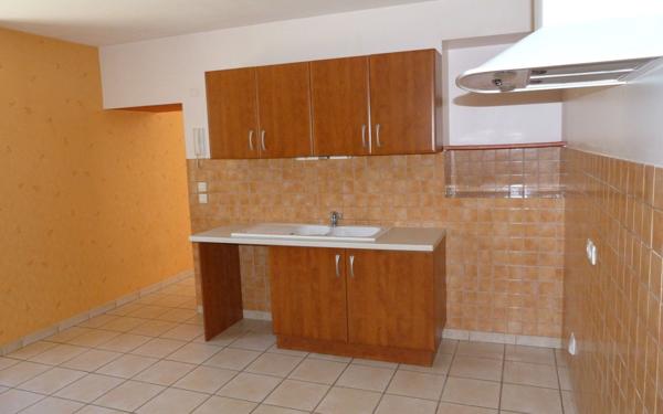 Maison à louer    3 pièces • 93 m2 Vinay