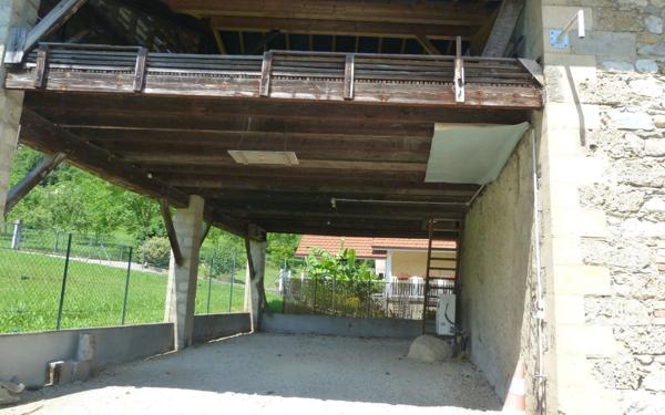 Maison à louer    3 pièces • 93 m2 Vinay