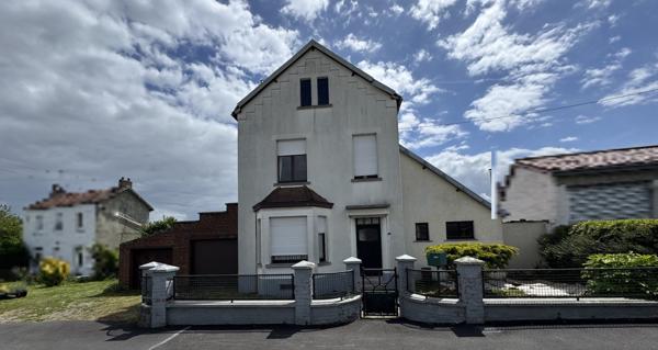 INDIVIDUELLE 3 CH. À LA FRONTIÈRE