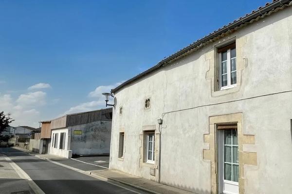 Maison de charme rénovée au coeur de La Tremblade La tremblade