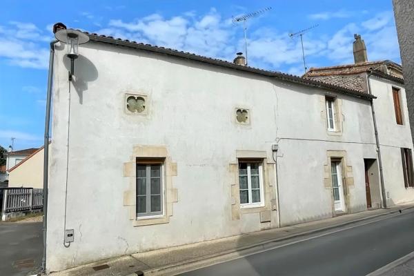 Maison de charme rénovée au coeur de La Tremblade La tremblade
