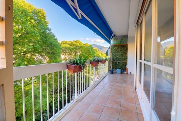 MARSEILLE 10 - Appartement 3 chambres - 84 m² - stationnement libre
