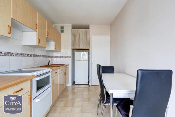 Appartement à vendre 1 pièce 34.1m² Longvic (21600)