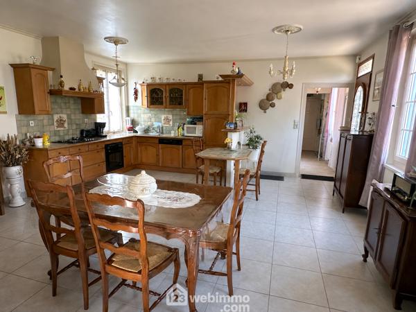 Maison 130 m² à Beaufort-en-Anjou 49250