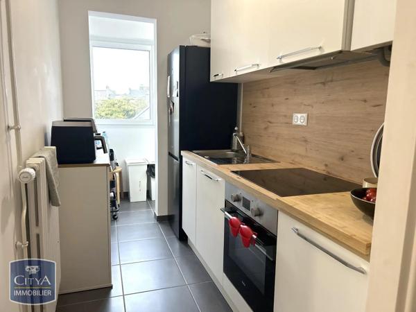 Appartement à louer 3 pièces 65.05m² Saint-Brieuc (22000)
