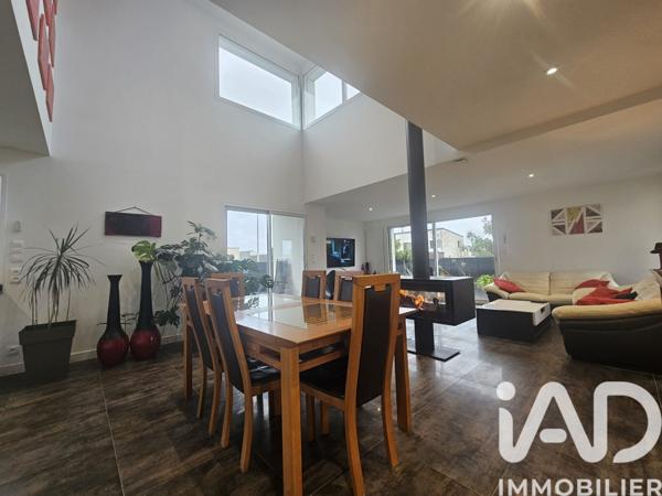 Maison à vendre 8 pièces 244 m² Montgermont