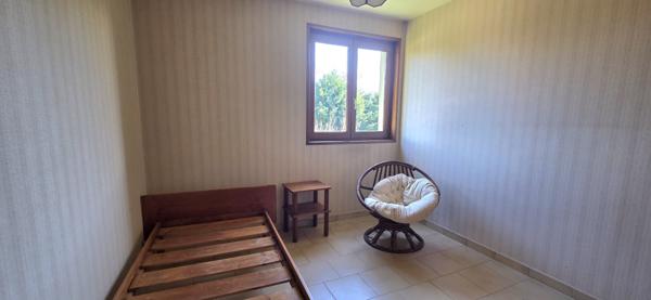 Beauchastel (07800) Maison familiale avec 6 chambres et grand terrain