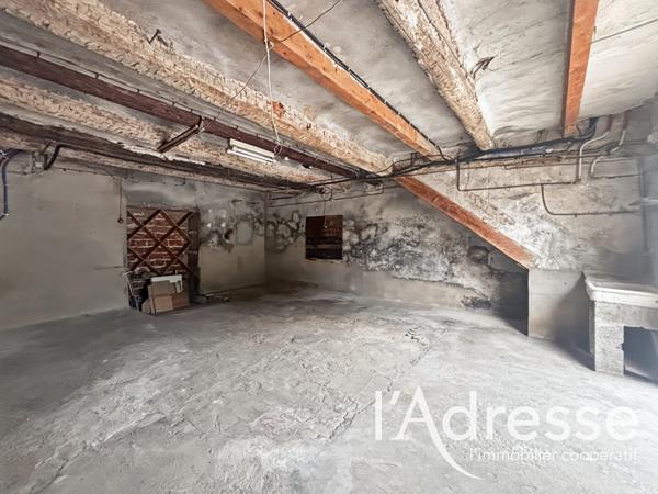 Local commercial Aubagne - 1 pièce - 44 m2