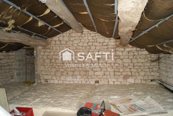 Maison charentaise en moellons