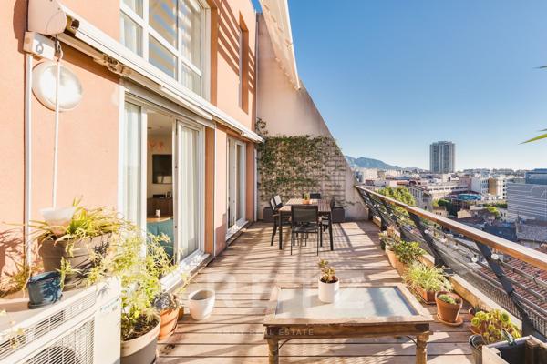 Duplex avec grande terrasse, vue imprenable et double box