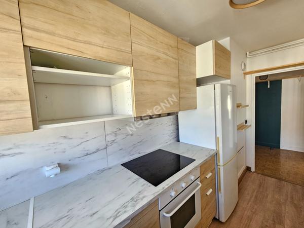 Appartement Puteaux 2 pièces 45,51 m² avec balcon, cave et parking