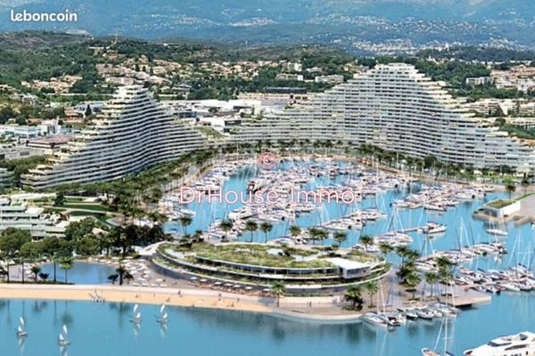 Commerce à vendre de 202 m²