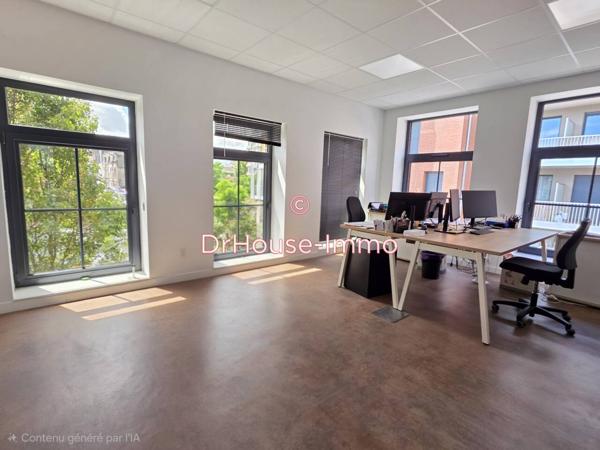 Bureau à louer 3 pièces de 70 m²