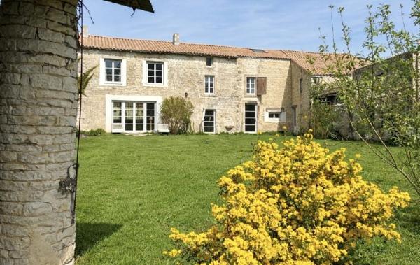 Vente Maison Mauze-sur-le-mignon