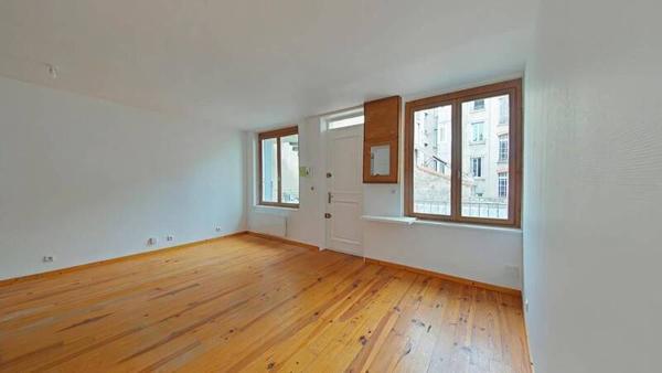 Appartement 1 pièce                                        - 42000 Saint-Étienne Réf : 13165