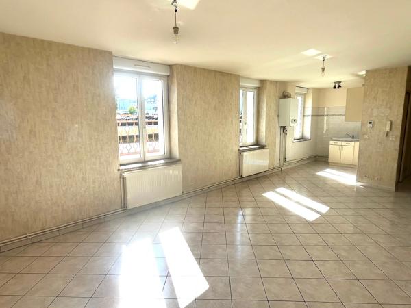 Appartement à louer 5 pièces Proche de CHAMPIGNEULLES (54)