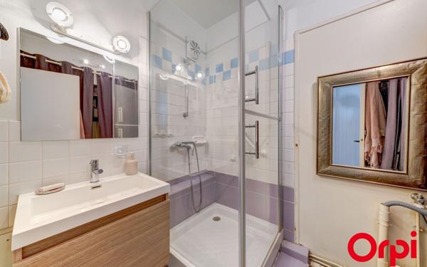 Appartement à vendre    3 pièces • 62,05 m2 Villeurbanne