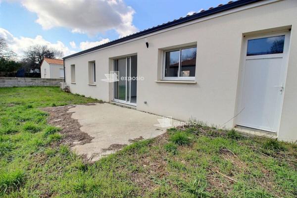 Maison Aigondigne 3 chambres et garage