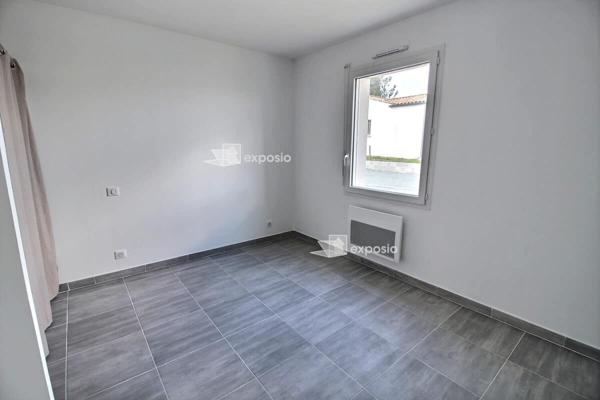 Maison Aigondigne 3 chambres et garage