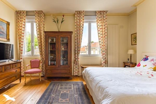Maison à vendre |  Bordeaux |  6 pièces | 170 m²