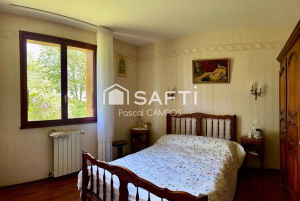 Maison t4 de 97m² avec double garage sur une parcelle de 2190m²