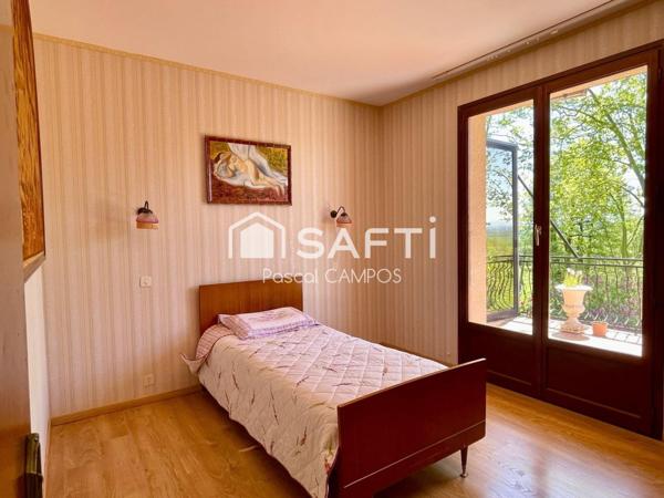 Maison t4 de 97m² avec double garage sur une parcelle de 2190m²