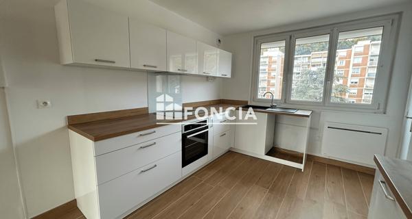 Location Appartement 4 pièces 85.97 m² - Vienne 38200