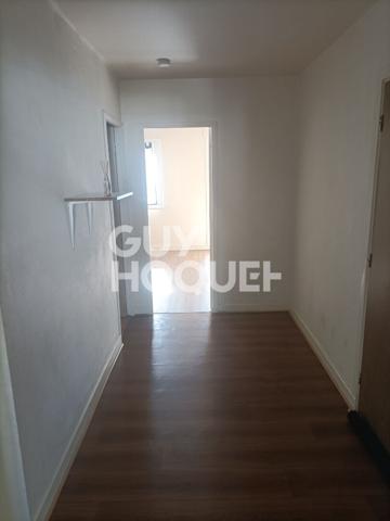 CREIL : appartement de 3 pièces (80 m²) en location
