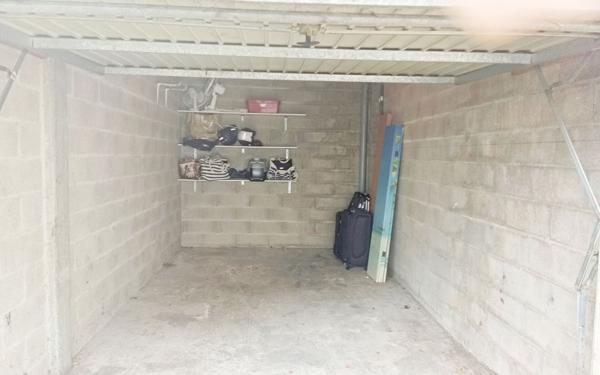 Stationnement à vendre