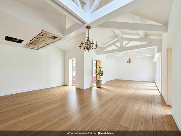 CARQUEFOU "Le Housseau", maison de 134 m², à réhabiliter