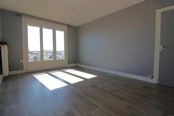 Appartement Chalon Sur Saône 3 pièces 56.18 m2