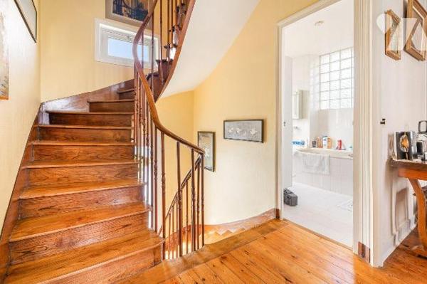 ROSAIS - PROPRIETE VUE MER - Située au c?ur du très recherché quartier du Rosais, cette élégant...