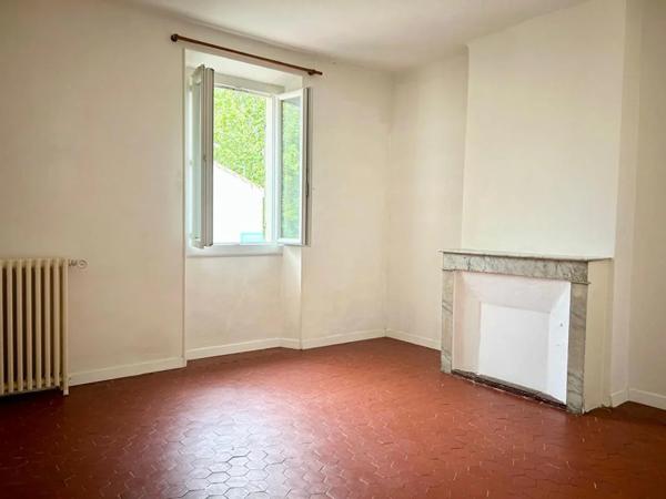 Maison à vendre à Crau (83260)