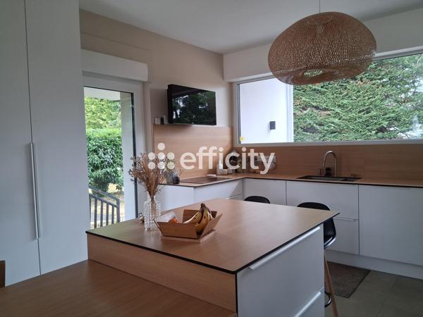 Maison 10 pièces - 208 m²