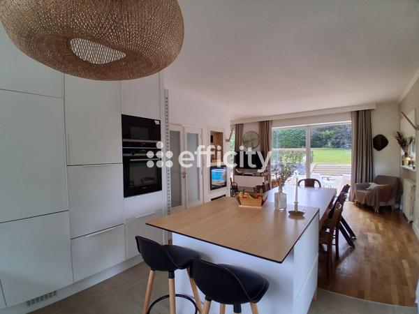 Maison 10 pièces - 208 m²