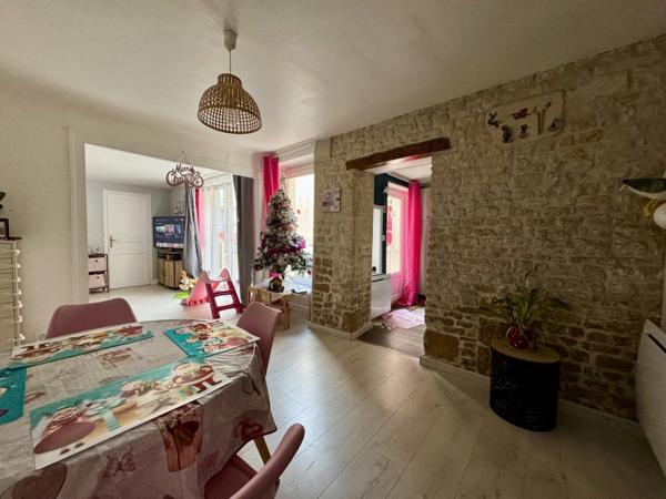 Maison à vendre 9 pièces 220m² AIGREFEUILLE D'AUNIS (17)