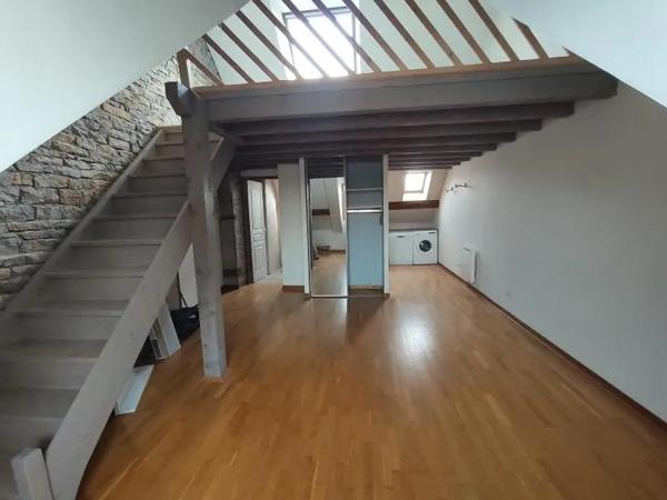 Appartement à louer 2 pièces 30.48m² Besançon (25000)