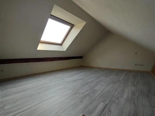 Appartement à louer 2 pièces 30.48m² Besançon (25000)