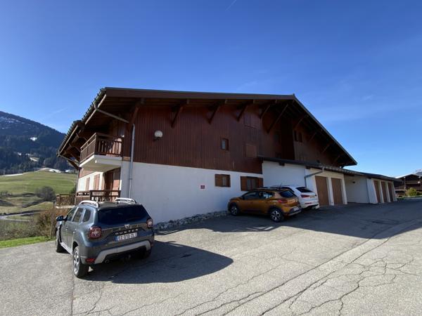 Praz-sur-Arly (74120) PERCE-NEIGE