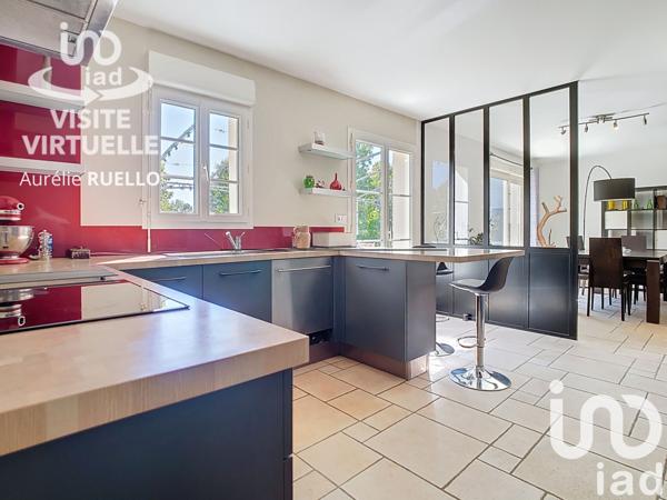 Maison à vendre 8 pièces 140 m² Luynes