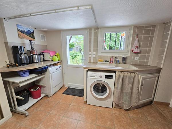 Maison individuelle avec 4 chambres, véranda et magnifique jardin
